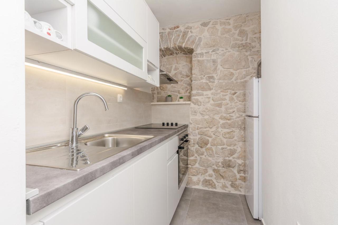Apartmani Mustaca Dvori Privlaka  Esterno foto